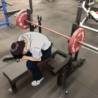 مجييد يتألم ولا يتكلم