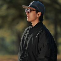 nhạc nền - Ng. Long Nhật