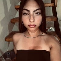 pili_navarro406