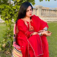 saba_shah47