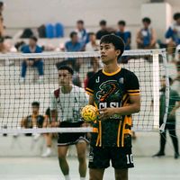 aquino_10_sepak