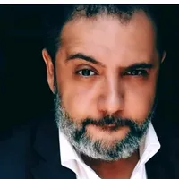 تابعو حسابي ودي أقل حاجه عندنا karim_elzyady
