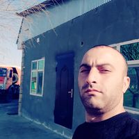 user1827816383121