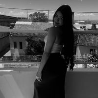 yahsmyn_