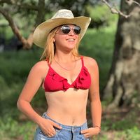 camilaledezmaoficial