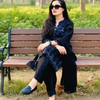 hina_khan094