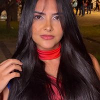anne_carolinny