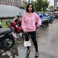 เสียงต้นฉบับ - หญิงน้Oง Shop
