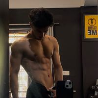 aaron_rxxxx