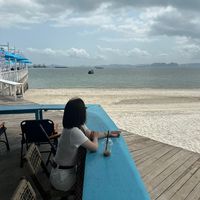 nhạc nền - Ngân Hà hàng xách tay