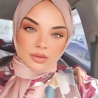 loujaynecentr1
