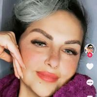 pinkwomann_ozgu