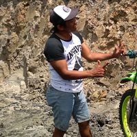 suara asli - Rudi Marlong 807