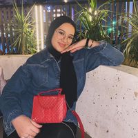 rokaia_reads