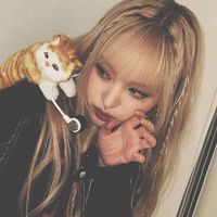 suara asli - Lily