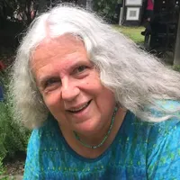 original sound - sselena.fox