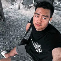 คีนสุดหล่อ