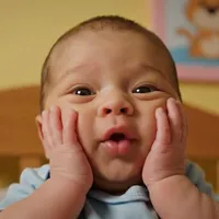 Bebé responde mi mamá