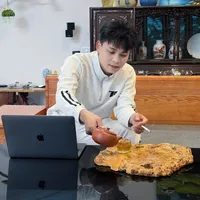 Chỉ cần bố mày qua được