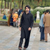 maazkhan4915