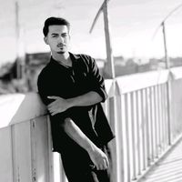 اشهد ان علي ولي الله