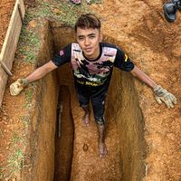 aimankuzaq__