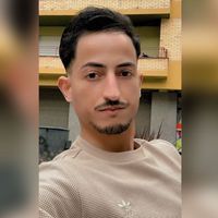 Eliass Ahudri sram nem