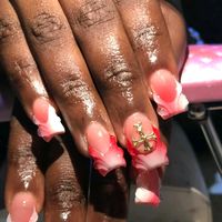 celebritynailtech1
