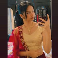 nia._.g.hanie