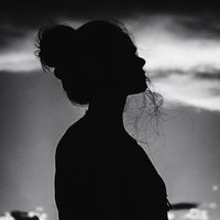 nhạc nền - Định Vị Phụ Nữ