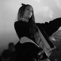 ari_luvs5