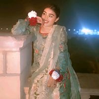 naina3743