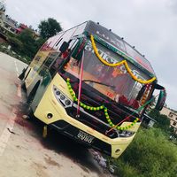 bus.of.nepal.1