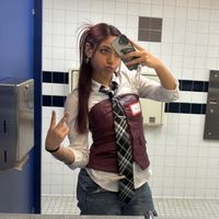 _belle_ella_