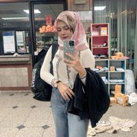 sunee_nira