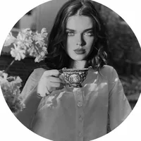 اهٍ على قلبٍ هواه مُحَكمُ