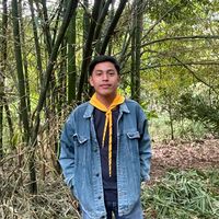 adrian_vaz