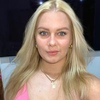 annaliviamirand