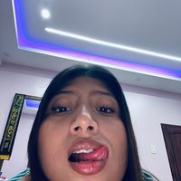 laely_15
