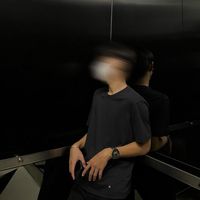 valen_14247
