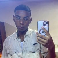 adriansanchez8537