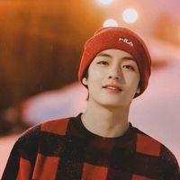 your_queen__ot7