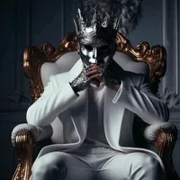 the king is back