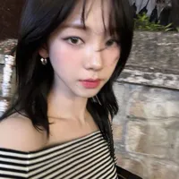 d4vd here w me intromental