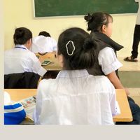 nhạc nền - Phạm' Thuỳ Dung'
