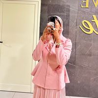 nejwarentaldressmakeup1