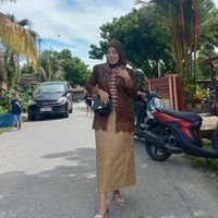 suara asli - Ade Mulia Putri