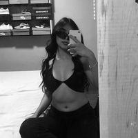 lm_babyyyscarlett