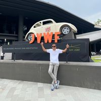 poetragoldgarage_76