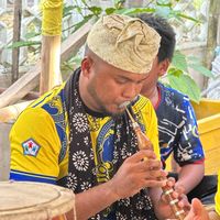 bunyi asal - kuarif Anakseni